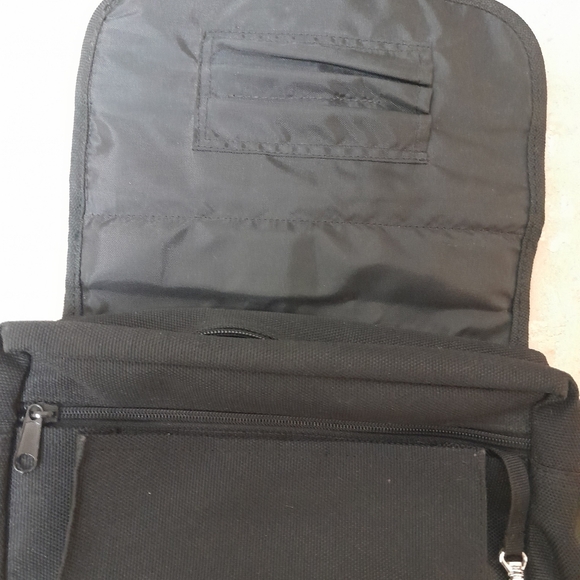 ■PRICE DROP! Vintage Floral Tapestry Travel Case Size:OS  Practical Concepts - Picture 5 of 9